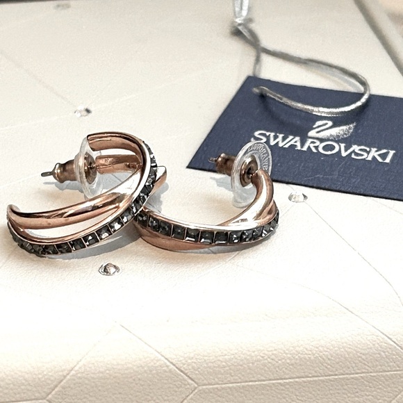 ✨ Vintage Swarovski Rose Hoop Black Pave Crystal Earrings - One Of A Kind - Picture 5 of 11